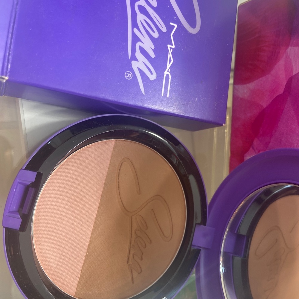 Brand new techno Cumbia Selena Mac cosmetics